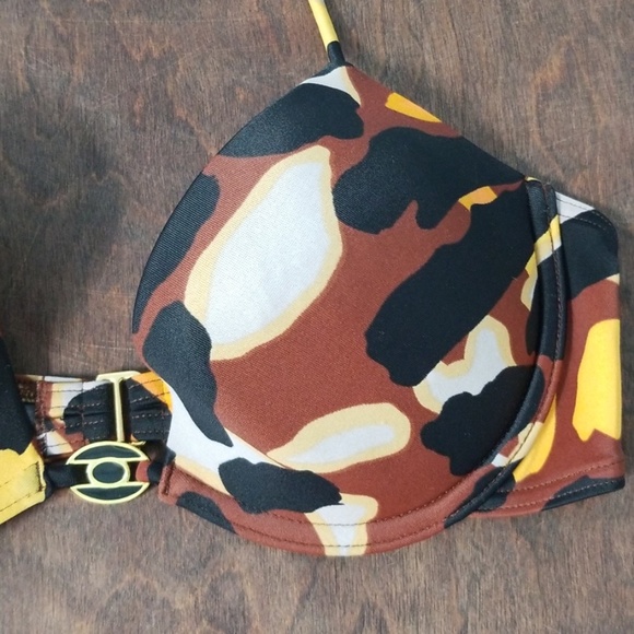 ❤ Victoria's Secret Camo Tie Bikini Top - Picture 4 of 8